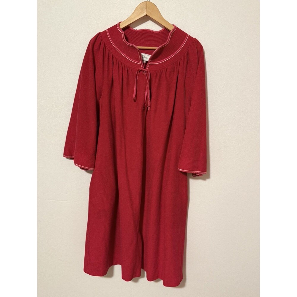 ​Vintage Evelyn Pearson Red Snap Front Fleece Robe Housecoat Nightgown 1X Plus